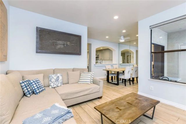 425 E Ocean Boulevard 320, Long Beach, CA 90802