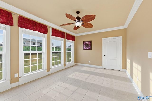 458 Natures Way SW, Huntsville, AL 35824