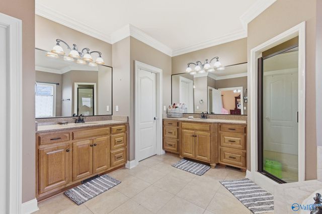 458 Natures Way SW, Huntsville, AL 35824