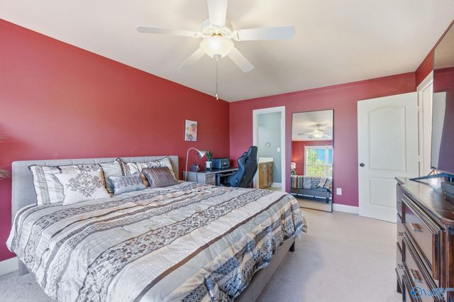 458 Natures Way SW, Huntsville, AL 35824