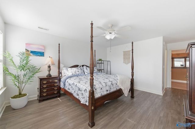 458 Natures Way SW, Huntsville, AL 35824