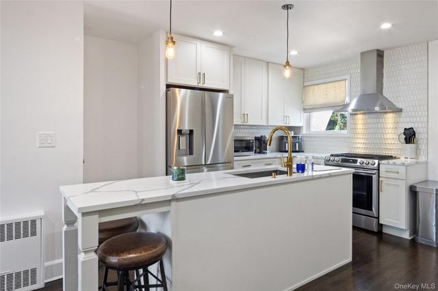1902 Bronxdale Avenue, Bronx, NY 10462