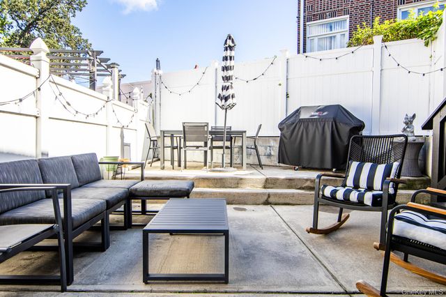1902 Bronxdale Avenue, Bronx, NY 10462
