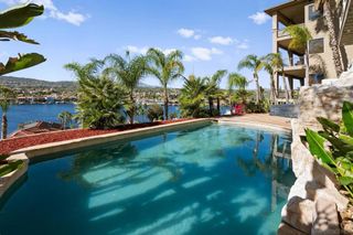 22564 Inspiration Pt, Canyon Lake, CA 92587