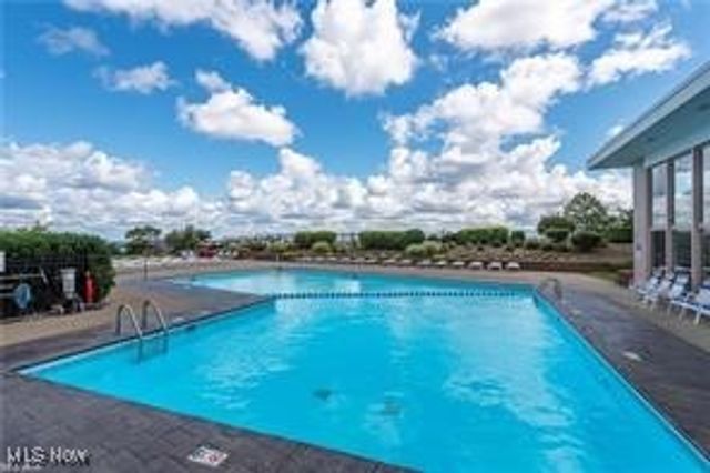 12900 Lake Avenue 418, Lakewood, OH 44107