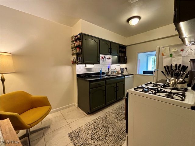 12900 Lake Avenue 418, Lakewood, OH 44107