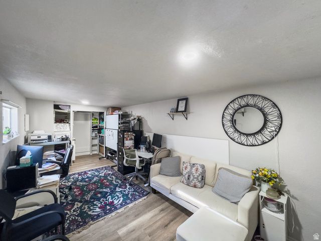 313 E VAGABOND DR, Murray, UT 84107