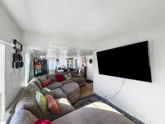 313 E VAGABOND DR, Murray, UT 84107