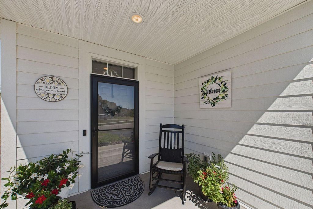 6756 101st Street S, Cottage Grove, MN 55016 — photo 2