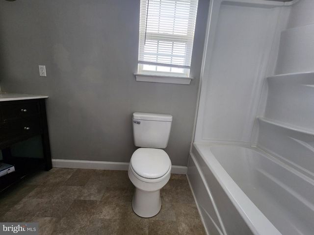 348 W WIND DR, Dover, DE 19901