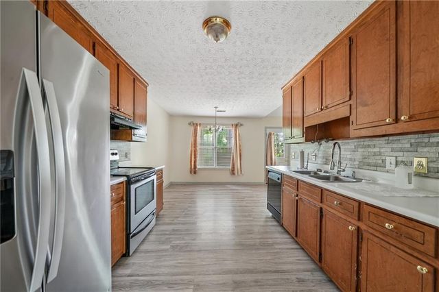 7216 Ironwood Drive, Gainesville, GA 30507