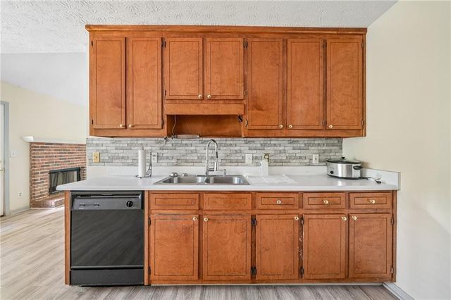 7216 Ironwood Drive, Gainesville, GA 30507