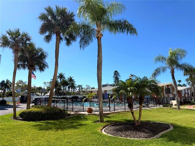 5575 GULF BOULEVARD 124, St Pete Beach, FL 33706