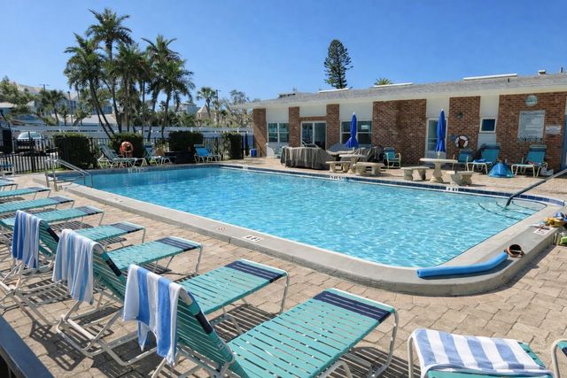 5575 GULF BOULEVARD 124, St Pete Beach, FL 33706