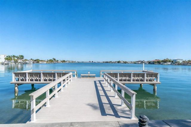 5575 GULF BOULEVARD 124, St Pete Beach, FL 33706