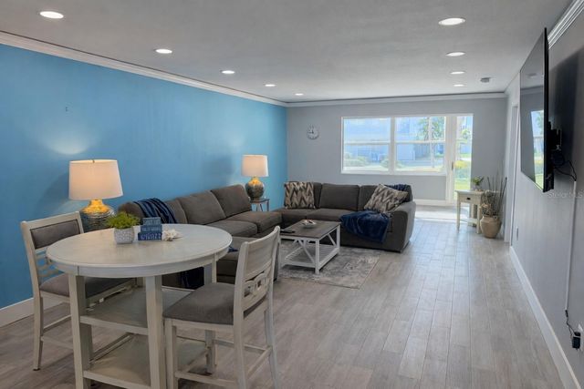 5575 GULF BOULEVARD 124, St Pete Beach, FL 33706