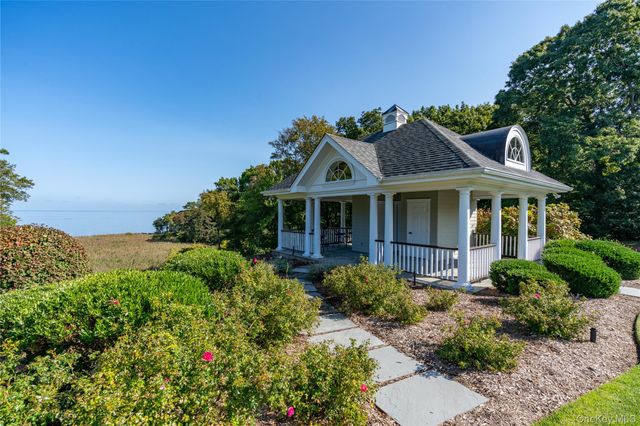 697 Short Beach Road, Nissequogue, NY 11780