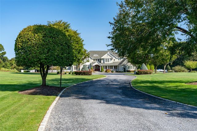 697 Short Beach Road, Nissequogue, NY 11780