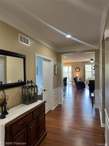 577 Acadia Court, Howell, MI 48843