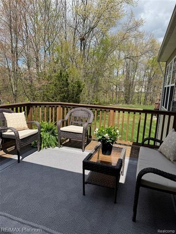 577 Acadia Court, Howell, MI 48843