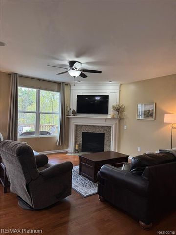 577 Acadia Court, Howell, MI 48843