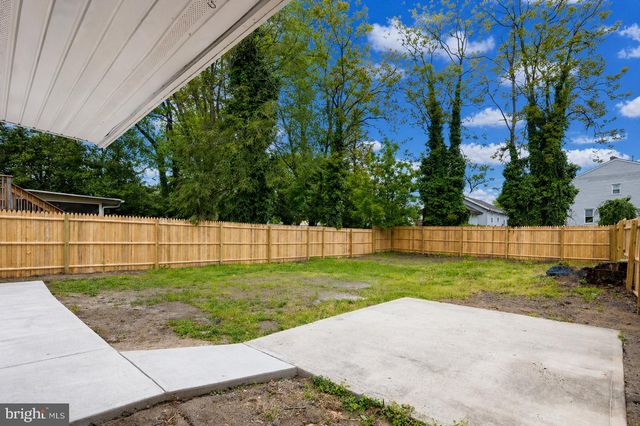 319 BOWERS AVE, Runnemede, NJ 08078