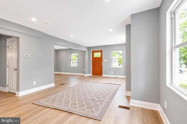 319 BOWERS AVE, Runnemede, NJ 08078