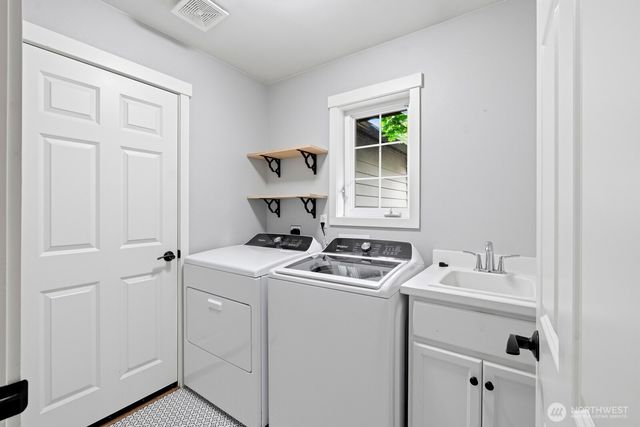 17433 SE 257th Street, Covington, WA 98042