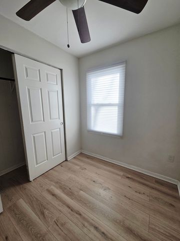 2069 217th Street, Sauk Village, IL 60411