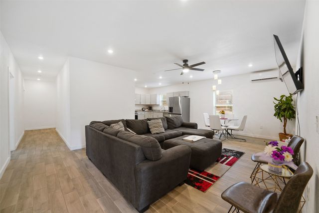 5405 N Arcadia Drive, Dallas, TX 75211