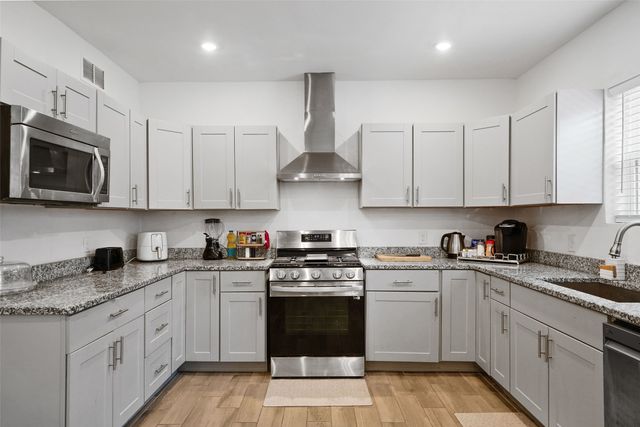 5405 N Arcadia Drive, Dallas, TX 75211