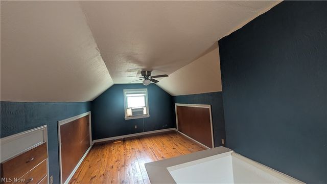 270 E 330th Street, Willowick, OH 44095