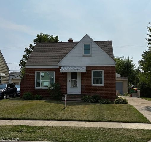 270 E 330th Street, Willowick, OH 44095
