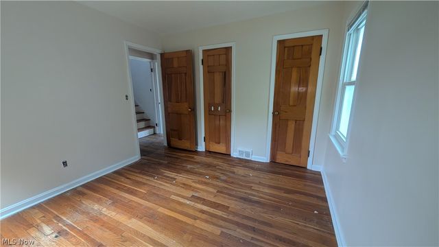 270 E 330th Street, Willowick, OH 44095