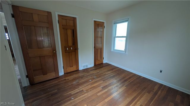 270 E 330th Street, Willowick, OH 44095