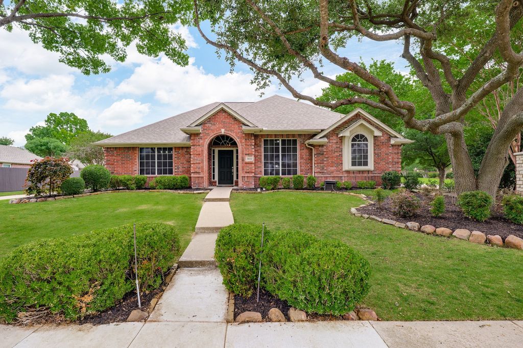 3602 Charleston Drive, Richardson, TX 75082