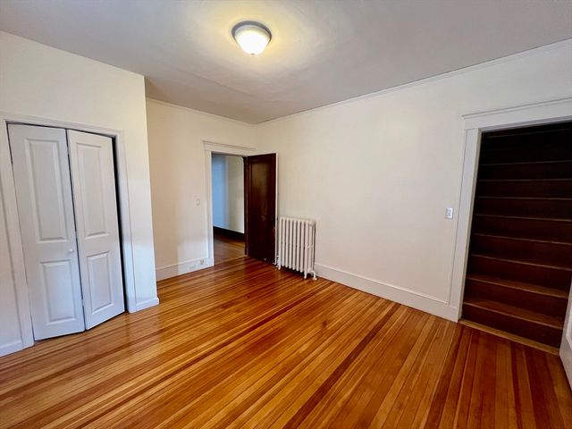 44 Capitol St 1, Watertown, MA 02472