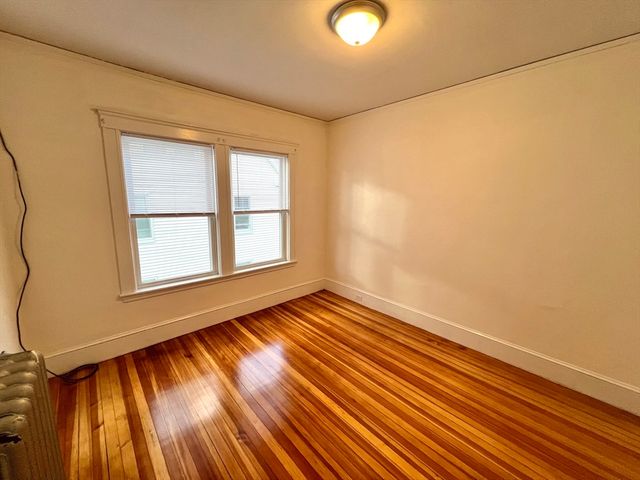 44 Capitol St 1, Watertown, MA 02472
