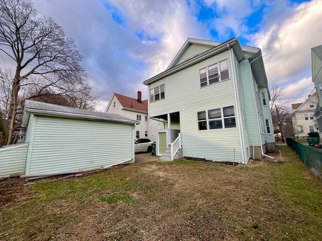 44 Capitol St 1, Watertown, MA 02472