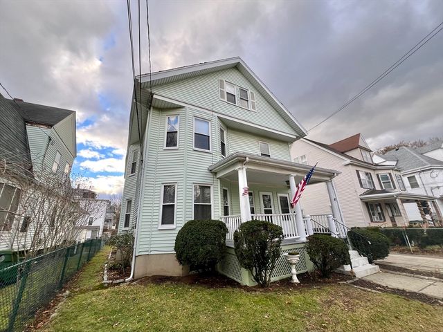 44 Capitol St 1, Watertown, MA 02472