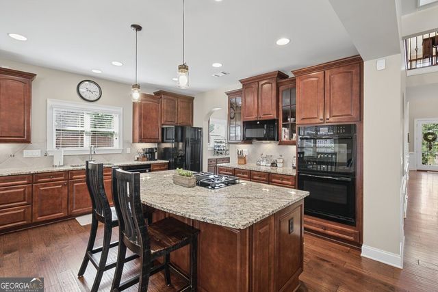 1432 Willis Lake Drive NW, Kennesaw, GA 30152