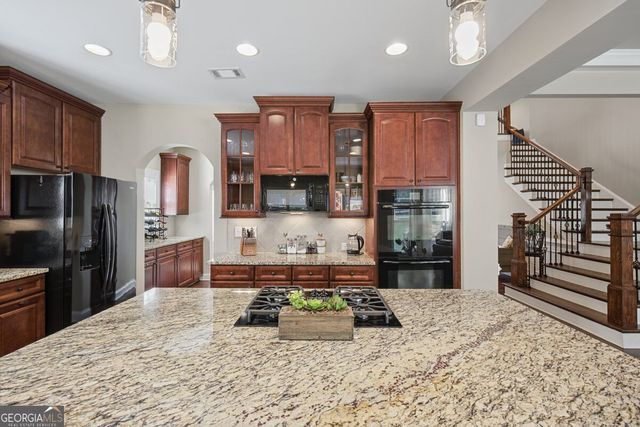 1432 Willis Lake Drive NW, Kennesaw, GA 30152