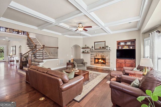 1432 Willis Lake Drive NW, Kennesaw, GA 30152