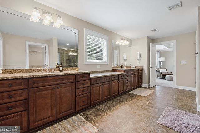 1432 Willis Lake Drive NW, Kennesaw, GA 30152