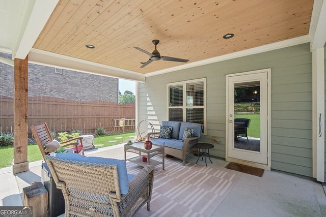 1432 Willis Lake Drive NW, Kennesaw, GA 30152