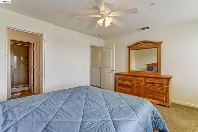 118 Selby Ln 4, Livermore, CA 94551