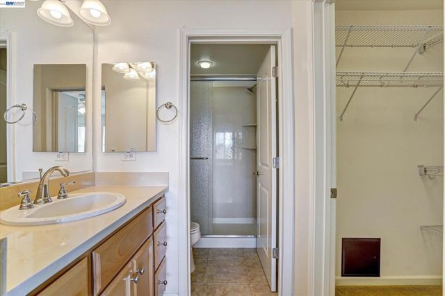 118 Selby Ln 4, Livermore, CA 94551