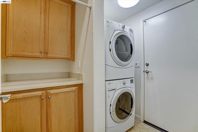 118 Selby Ln 4, Livermore, CA 94551