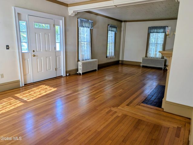 45 High Street, Hoosick Falls, NY 12090