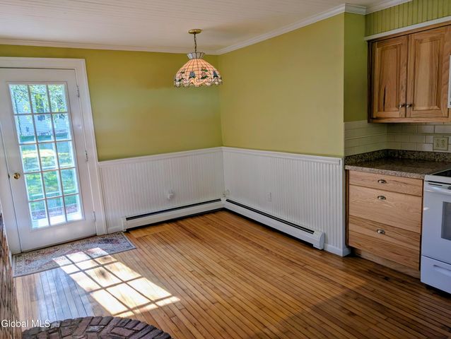 45 High Street, Hoosick Falls, NY 12090